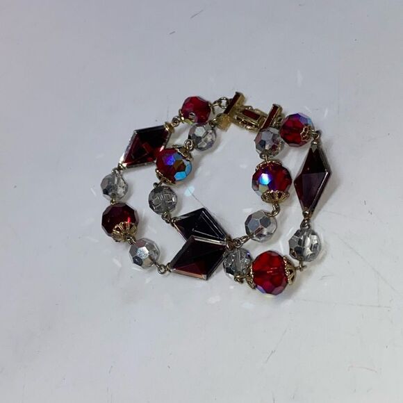Gorgeous Red Crystal Double Strand Bracelet - Picture 11 of 12